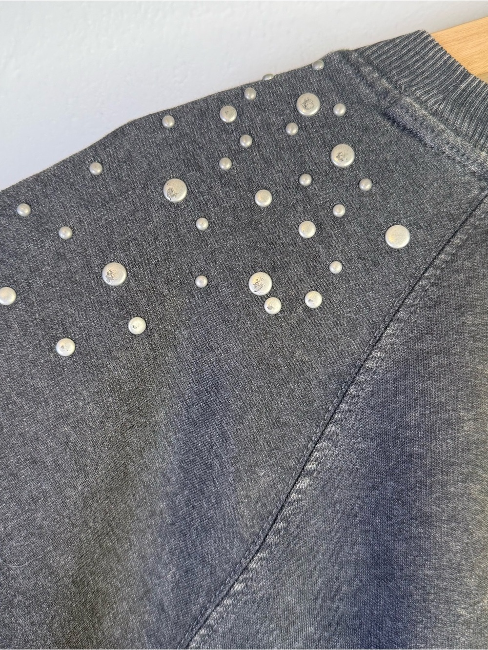 Maurices Stud Embellished Charcoal Gray Crew Neck Pullover Sweatshirt Size XL - Picture 6 of 15